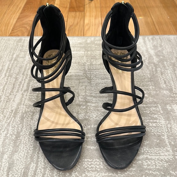 Vince Camuto stilettos - Picture 1 of 5